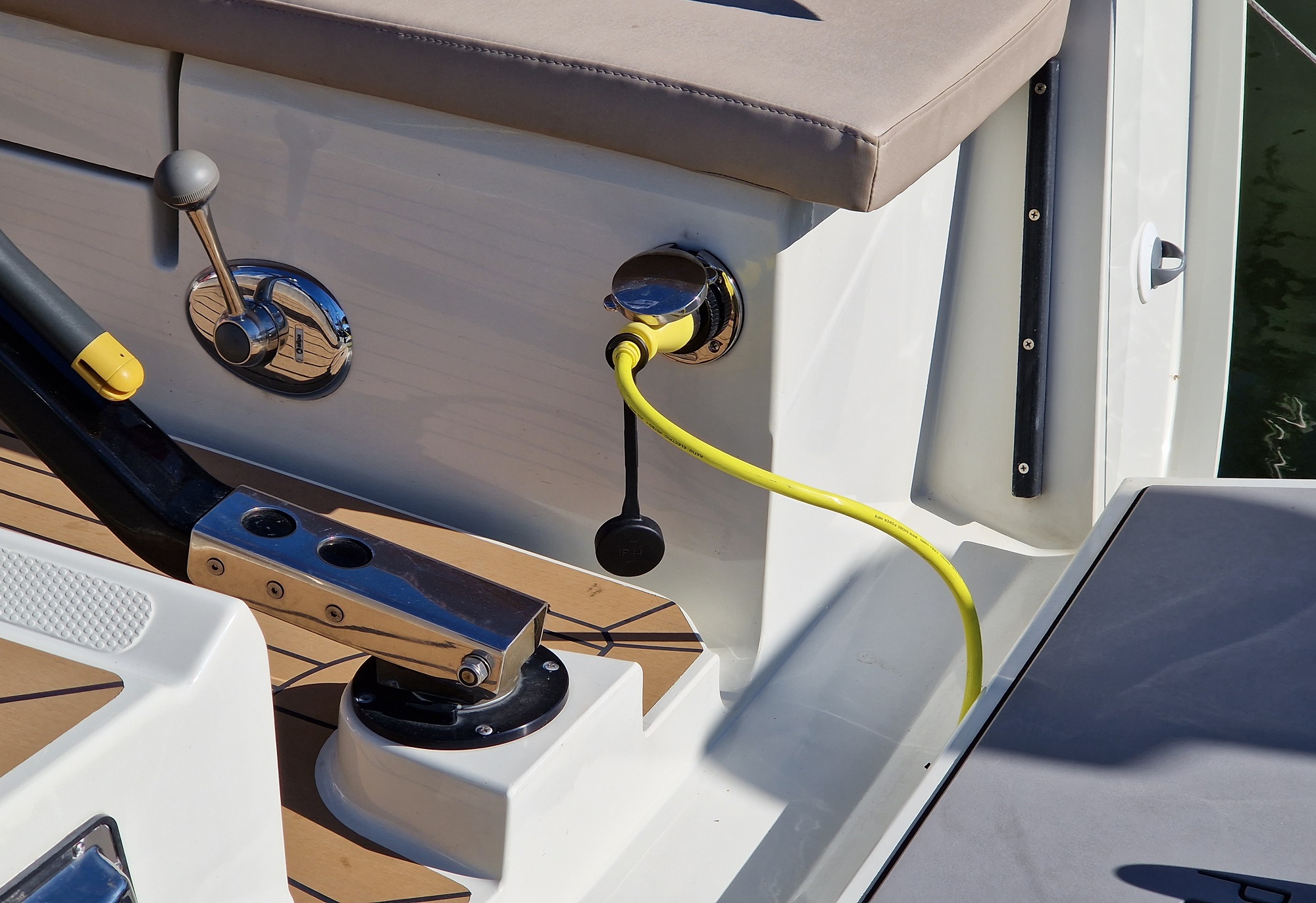 Ratio walstroom inlet