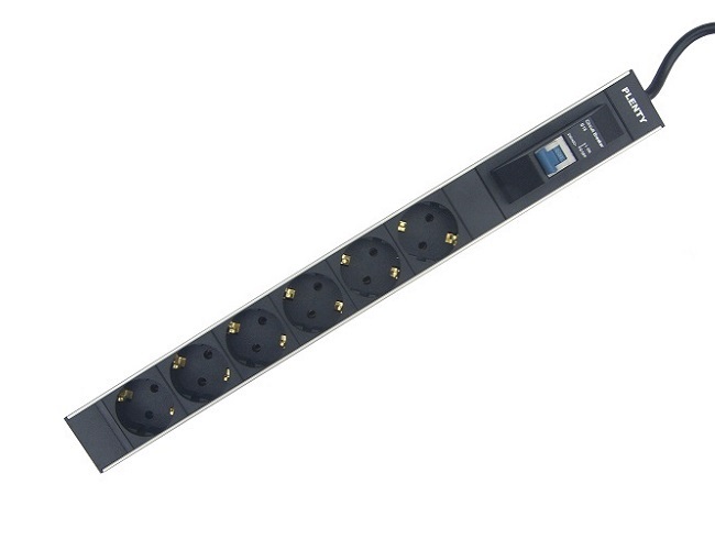 PLA416-6Z16 PDU Basic Single Phase Basic PDU with Schuko and/or C13 and/or C19 outlets
